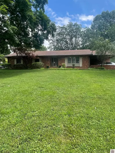 160 Cold Springs Rd, Paducah, KY 42003