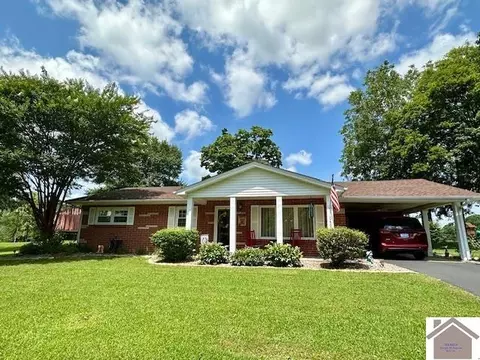 11040 State Route 94, Murray, KY 42071