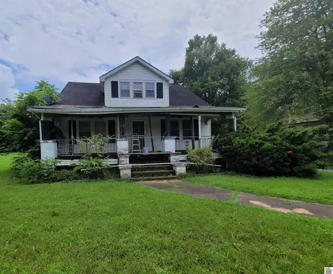 516 E 12th St, Benton, KY 42025 photo 6