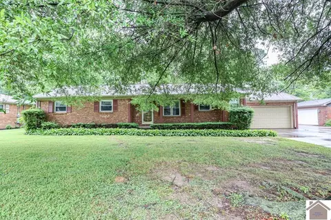 139 Atlanta Ave, Paducah, KY 42003