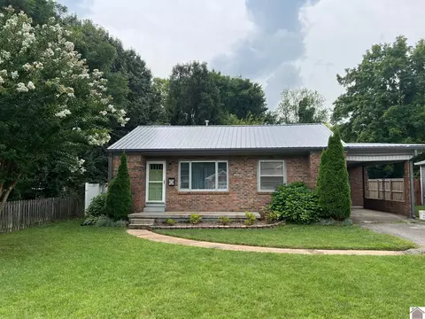 1103 Elm St, Murray, KY 42071
