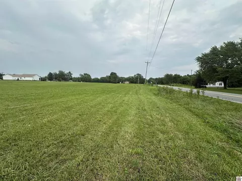 75 State Route 945, Mayfield, KY 42066