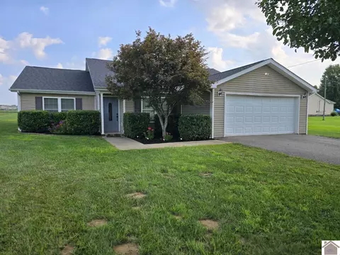 452 Coles Campground Rd, Murray, KY 42071