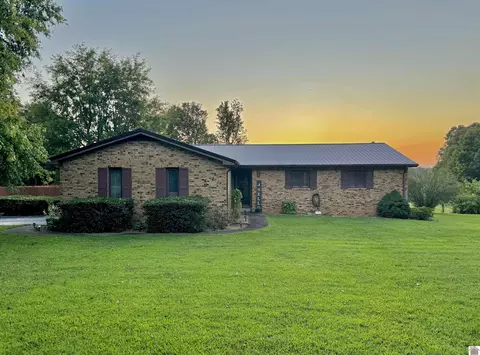 6387 Us Hwy 60, Marion, KY 42064