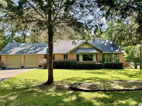 432 Edgewood, Murray, KY 42071