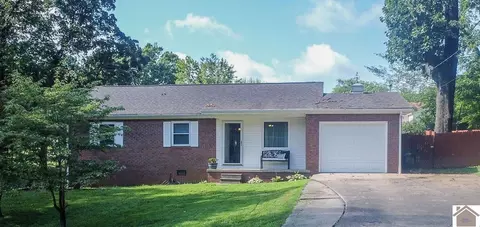 457 College Ave, Paducah, KY 42003
