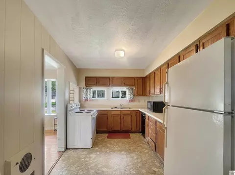 330 N 5th St, Murray, KY 42071 photo 9