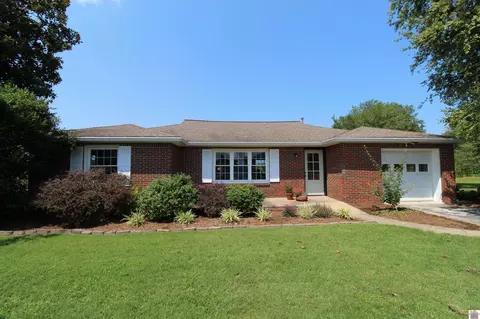 585 Rayburn Rd, Murray, KY 42071 photo 2