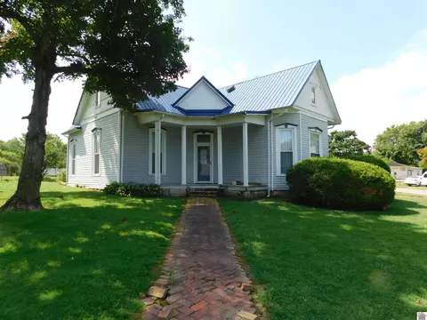 600 Bellville St, Marion, KY 42064
