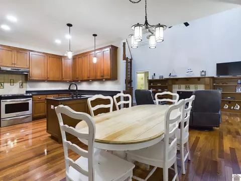 240 Weekend Ln, Murray, KY 42071 photo 11