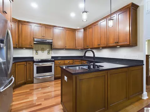 240 Weekend Ln, Murray, KY 42071 photo 10