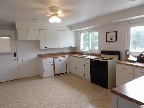 40 Sid Darnall Rd, Benton, KY 42025 photo 5