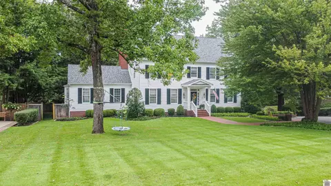 145 Prestwick Pl, Paducah, KY 42001