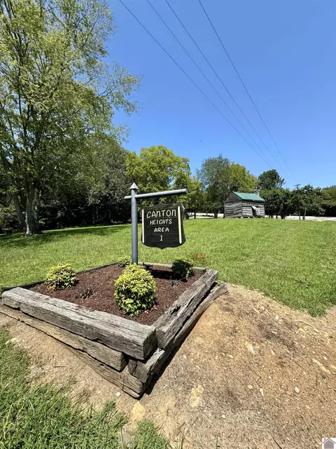 000 Canton Heights Estates Sub, Cadiz, KY 42211