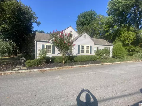 2201 S Main St, Hopkinsville, KY 42240