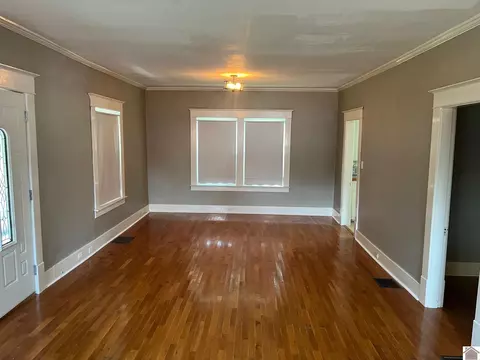 727 S 2nd St, Mayfield, KY 42066 photo 4