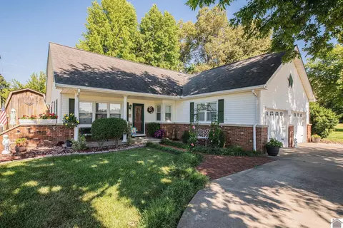 1309 Filmore St, Metropolis, IL 62960