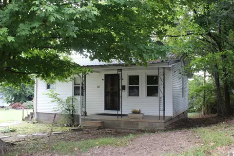 406 Helen St, Clinton, KY 42031