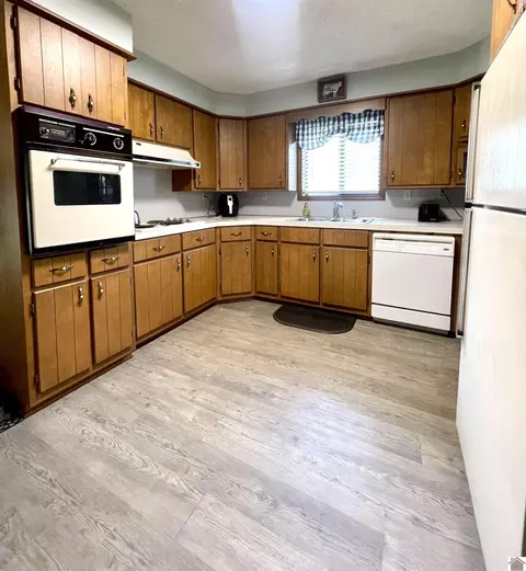 49 Y Dr, Murray, KY 42071 photo 3