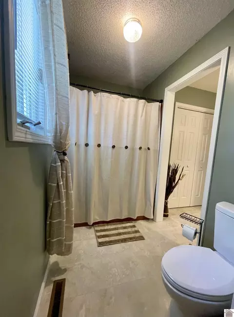 49 Y Dr, Murray, KY 42071 photo 10