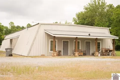 44 Kerth Rd, Calvert City, KY 42029