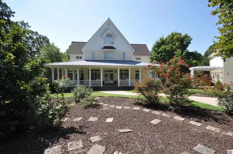 195 Great Oaks Rd, Gilbertsville, KY 42044