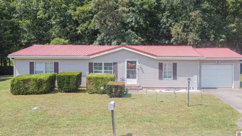 80 Pebble Creek Dr, Eddyville, KY 42038