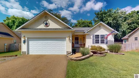307 Four Pines Pl, Troy, TN 38260