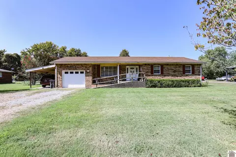530 Faye Dr, Ledbetter, KY 42058