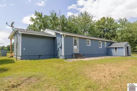 866 N Sutton Ln, Mayfield, KY 42066 photo 5
