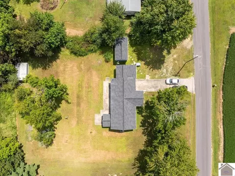 866 N Sutton Ln, Mayfield, KY 42066 photo 24
