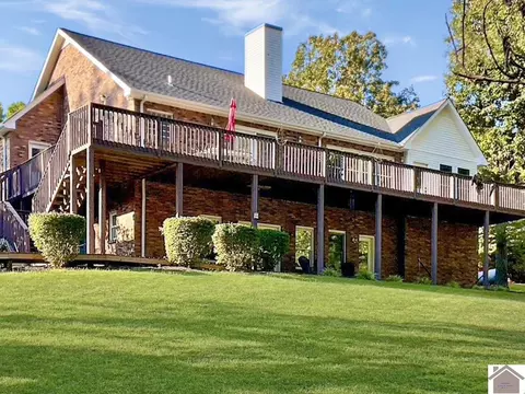 811 Cypress, New Concord, KY 42076