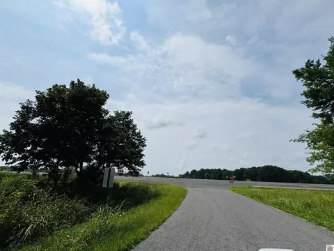 000 Spur Hitte Rd, Benton, KY 42025 photo 10