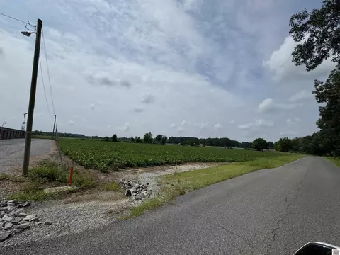 000 Spur Hitte Rd, Benton, KY 42025 photo 8
