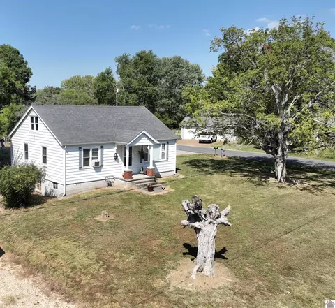 291 First St, Cadiz, KY 42211