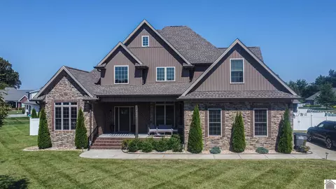155 Christin Cv, Paducah, KY 42001