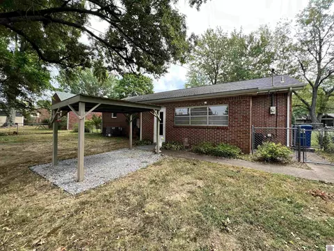 822 S 9th St, Murray, KY 42071 photo 26