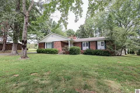 531 Palisades Cir, Paducah, KY 42001