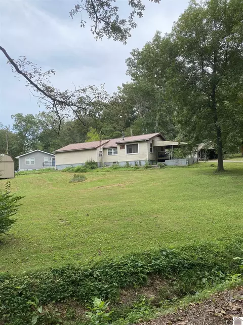 311 Parkview, Gilbertsville, KY 42044
