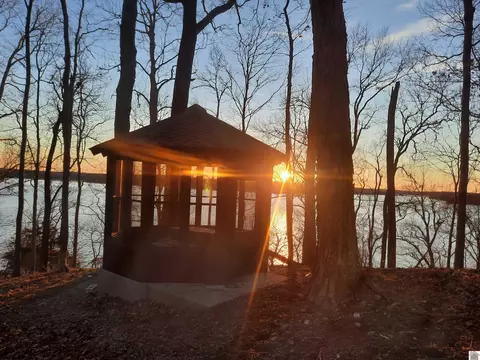 lot4 Woodfield Estates Dr, Cadiz, KY 42211