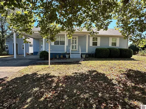 1062 Central Rd, Mayfield, KY 42066