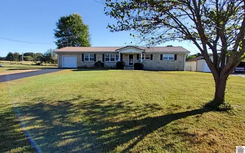 1769 Kentucky 93, Kuttawa, KY 42055