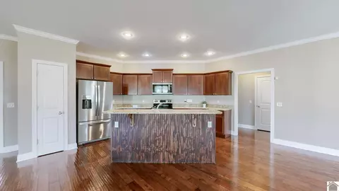 2247 Mitchell Dr, Murray, KY 42071 photo 13