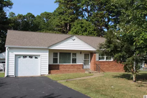 147 Calvert Dr, Paducah, KY 42003
