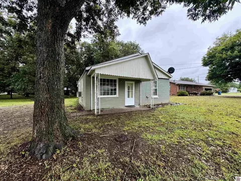 1805 1807 Clay St, Hickman, KY 42050