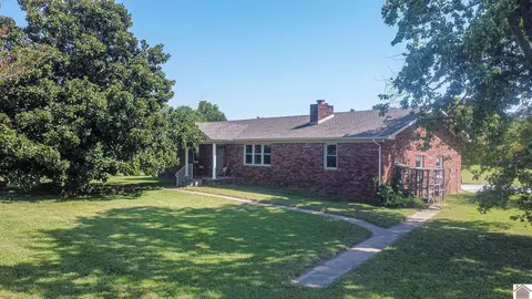 1470 Mayfield Metropolis Rd, Paducah, KY 42001