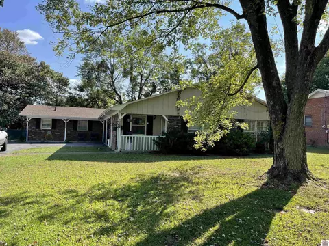 1707 Wells Dr, Murray, KY 42071
