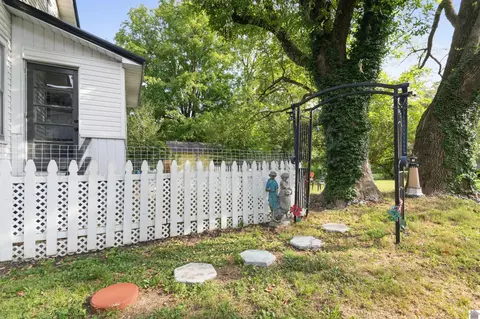 100 N 9th St, Murray, KY 42071 photo 24