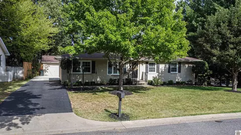 1218 Piedmont Rd, Paducah, KY 42001