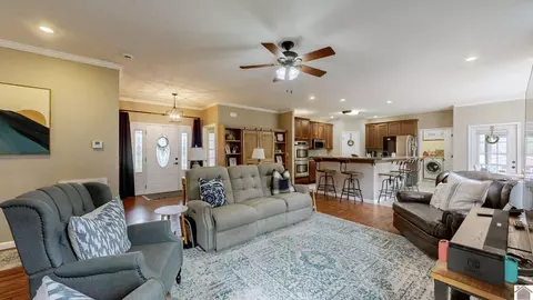 104 Marina Way, Murray, KY 42071 photo 4